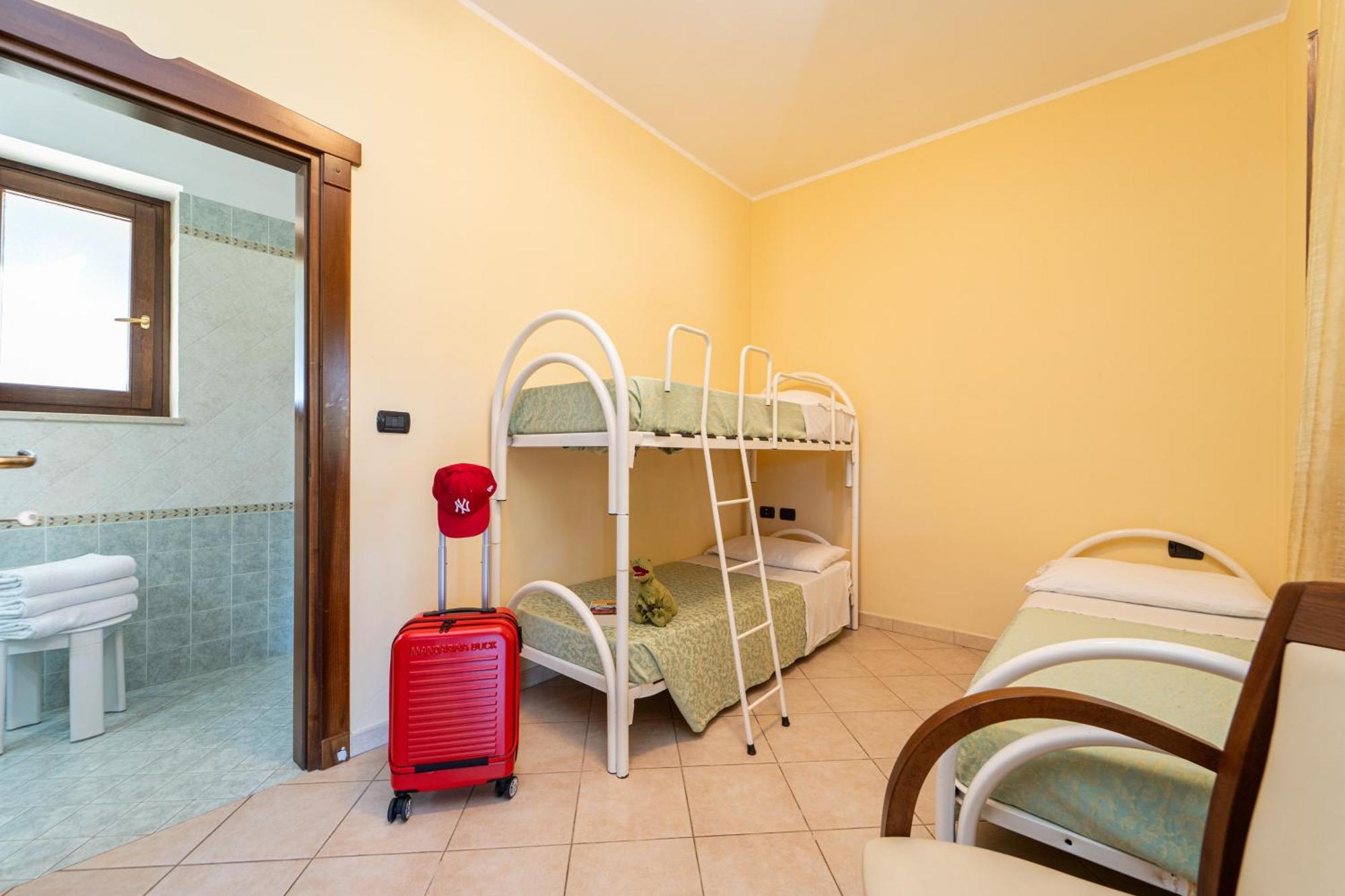 Hotel Masseria Le Pajare Presicce Room photo