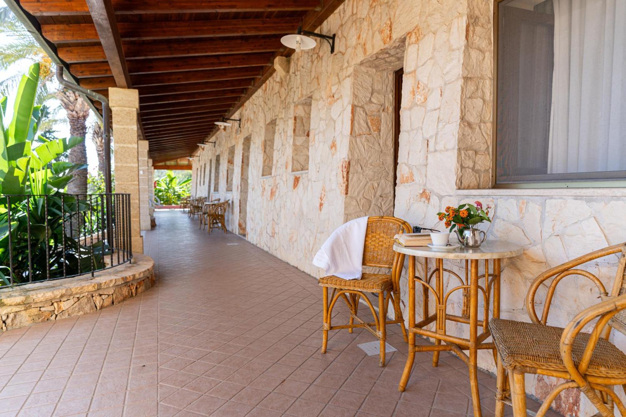 Hotel Masseria Le Pajare Presicce Room photo